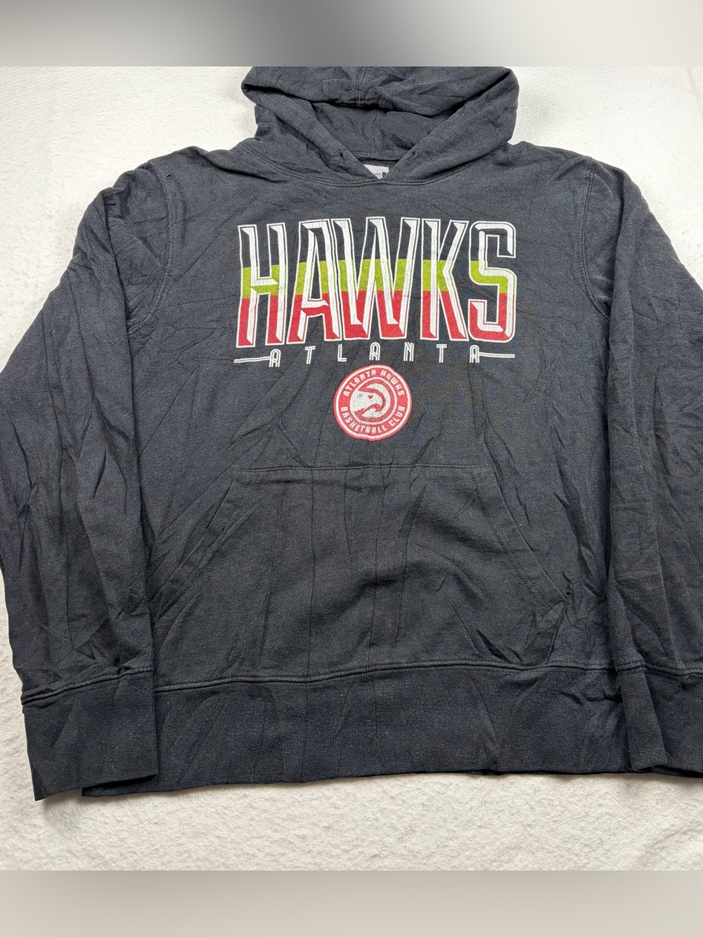 NBA Black‎ Atlanta Hawks Hoodie size M